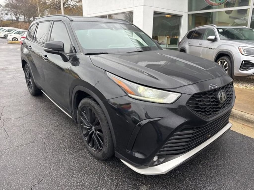 Used 2023 Toyota Highlander XSE SUV