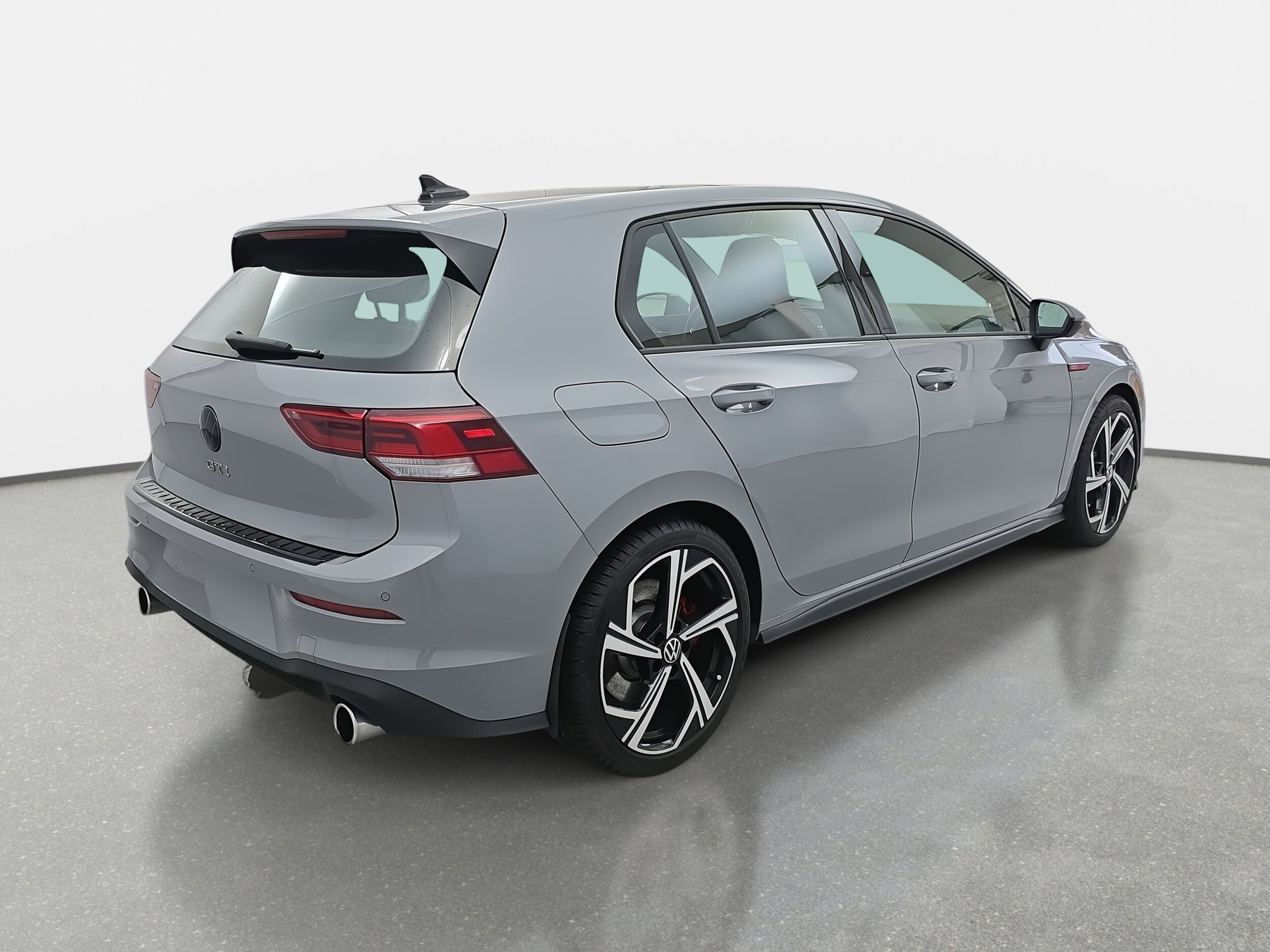 2024 Volkswagen Golf GTI SE photo 3