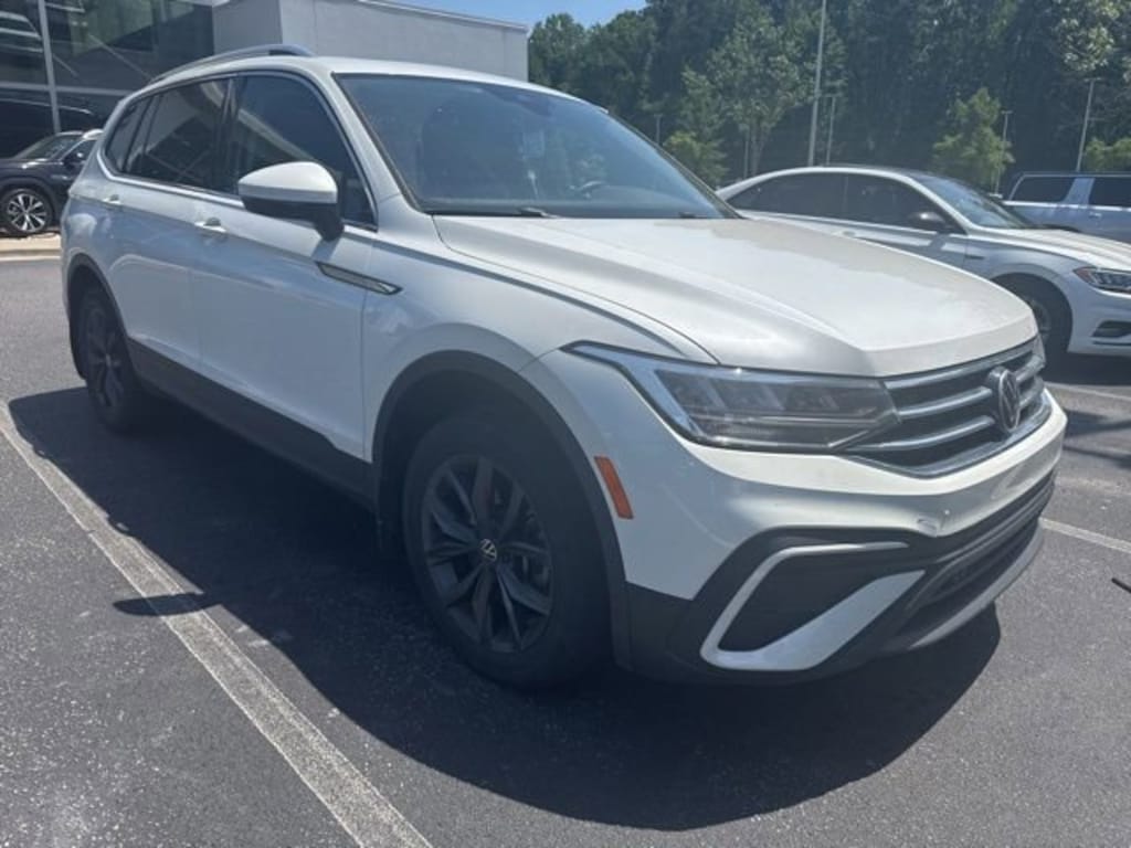 Certified 2023 Volkswagen Tiguan 2.0T SE SUV