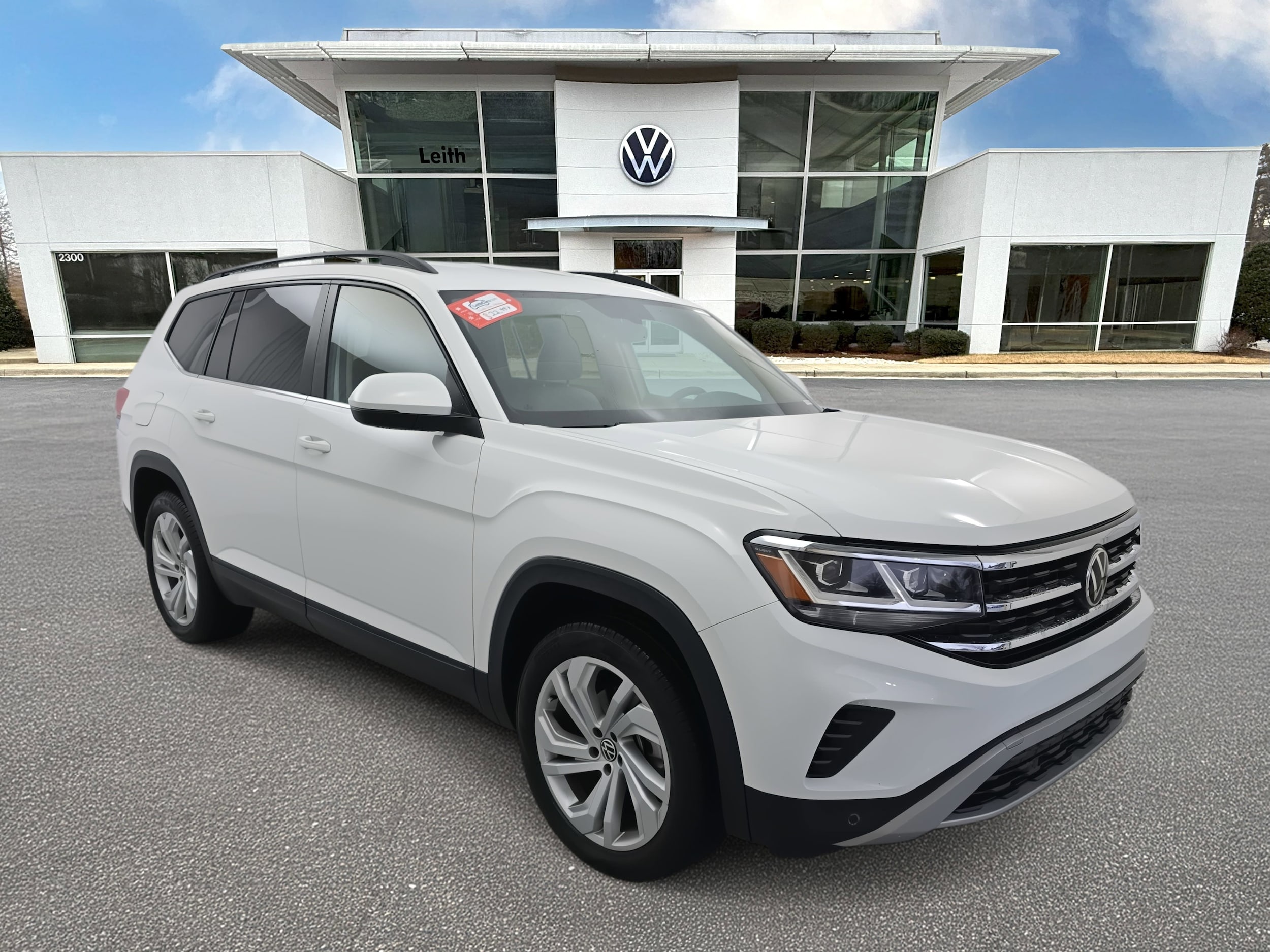2022 Volkswagen Atlas SE w/Tech's photo
