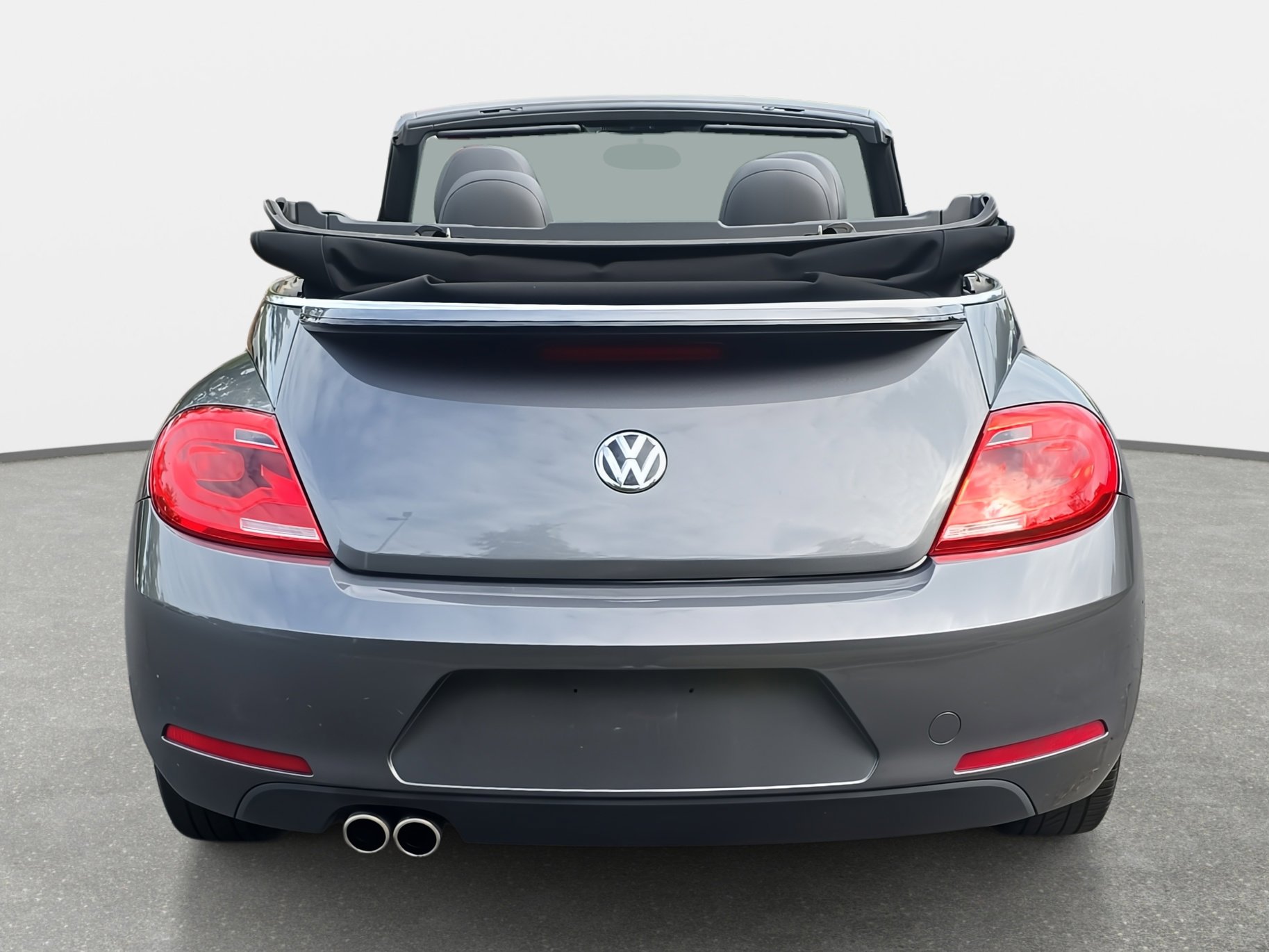 2013 Volkswagen Beetle 2.5L Convertible photo 4