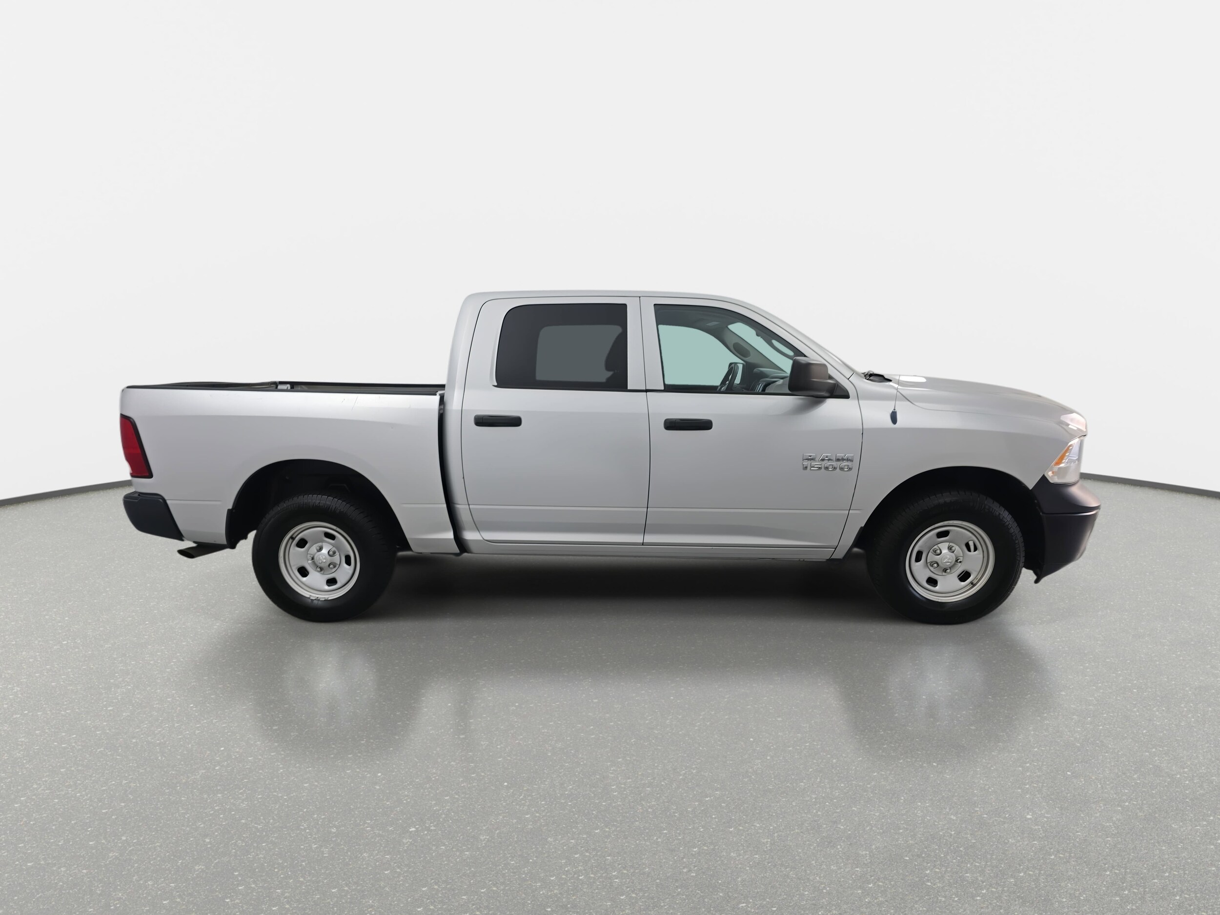 2014 Ram 1500 Tradesman Express photo 2