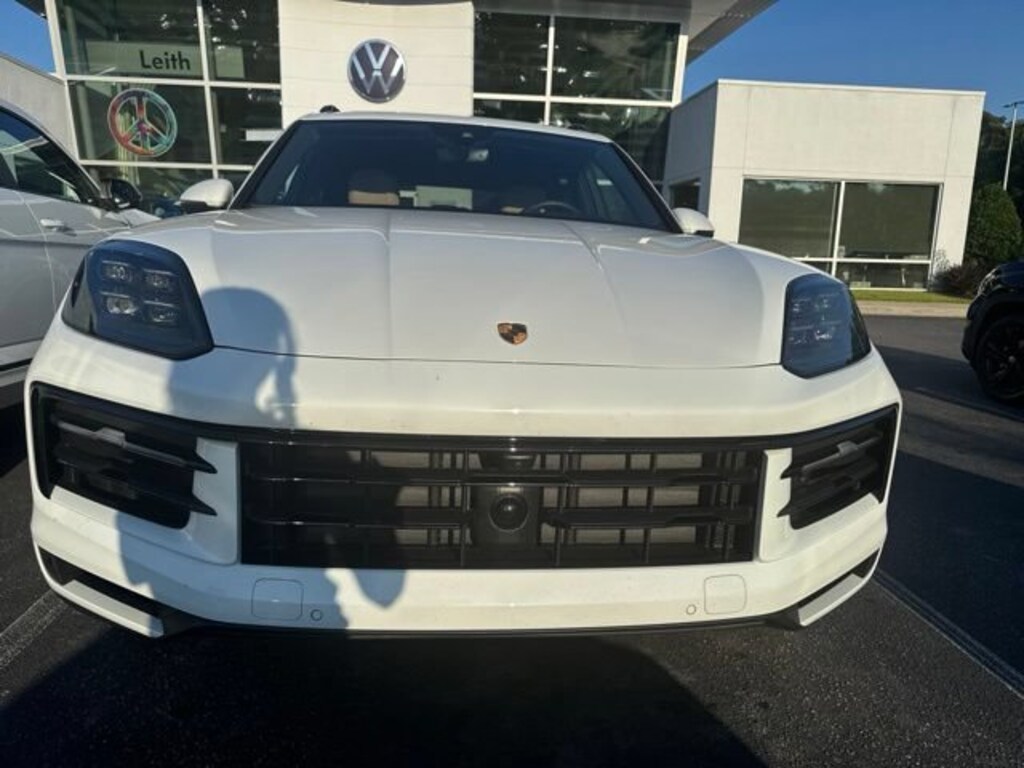 Used 2025 Porsche Cayenne SUV