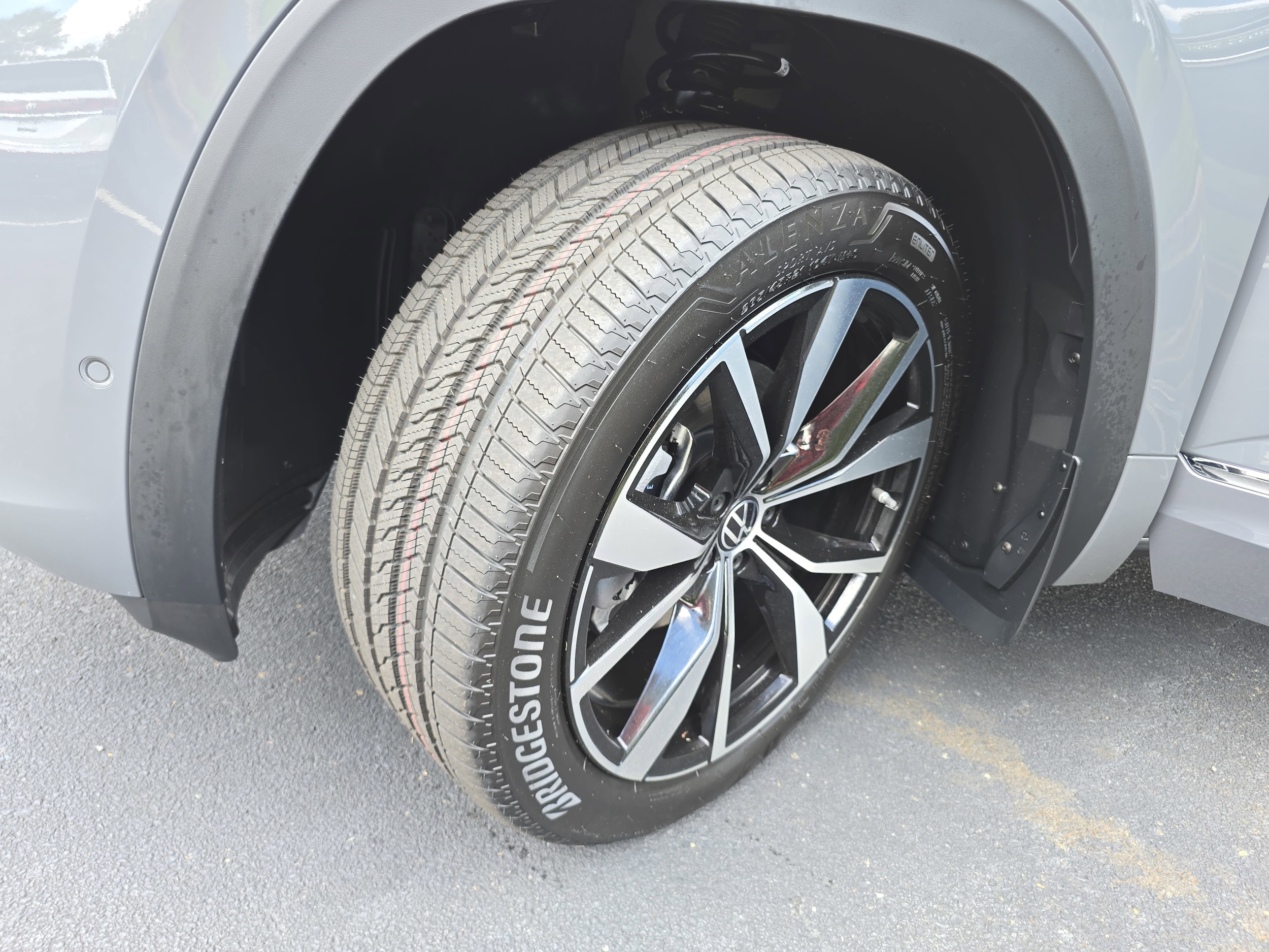 2026 Volkswagen Atlas Cross Sport SEL Premium R-LINE - Photo 34