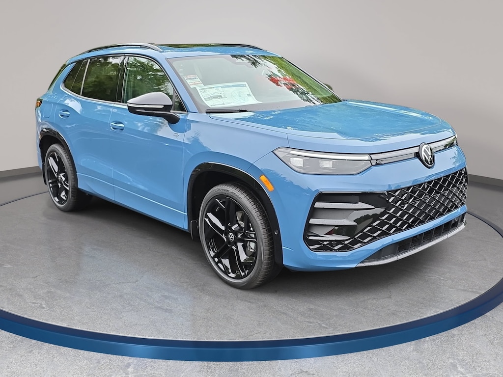 New 2026 Volkswagen Tiguan SE R-Line Black SUV