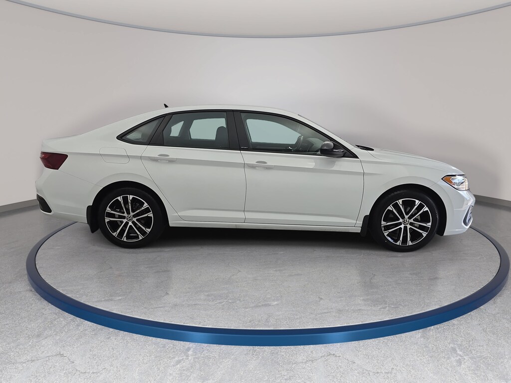 Certified 2024 Volkswagen Jetta 1.5T Sport Sedan