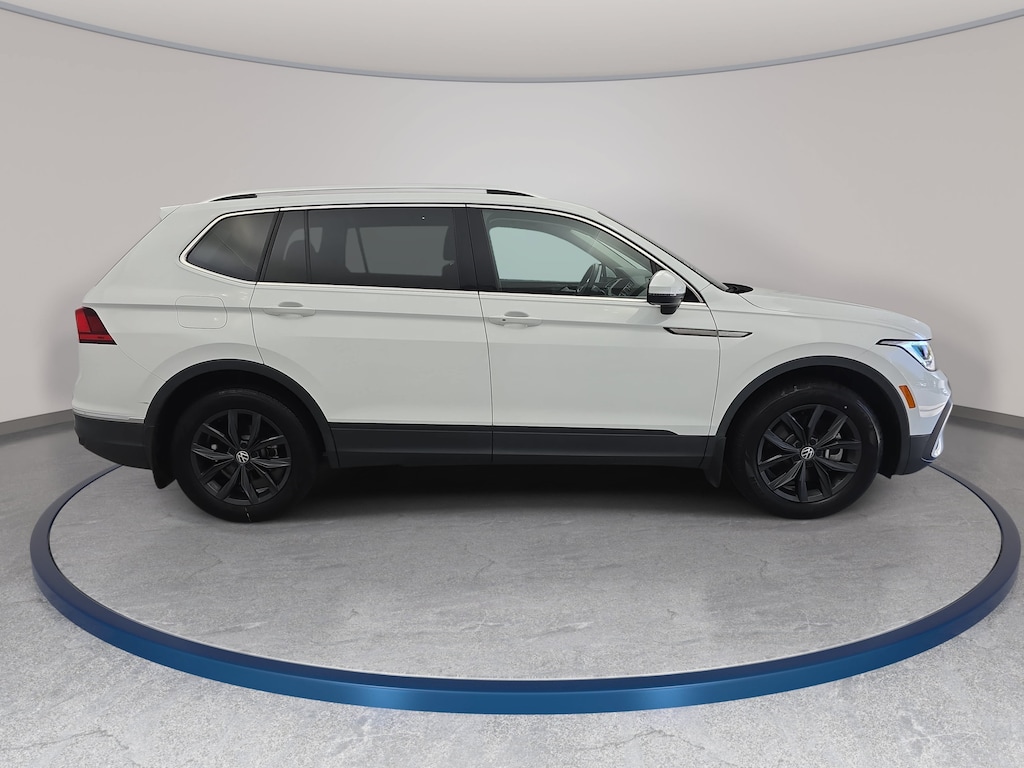 Certified 2024 Volkswagen Tiguan 2.0T SE SUV