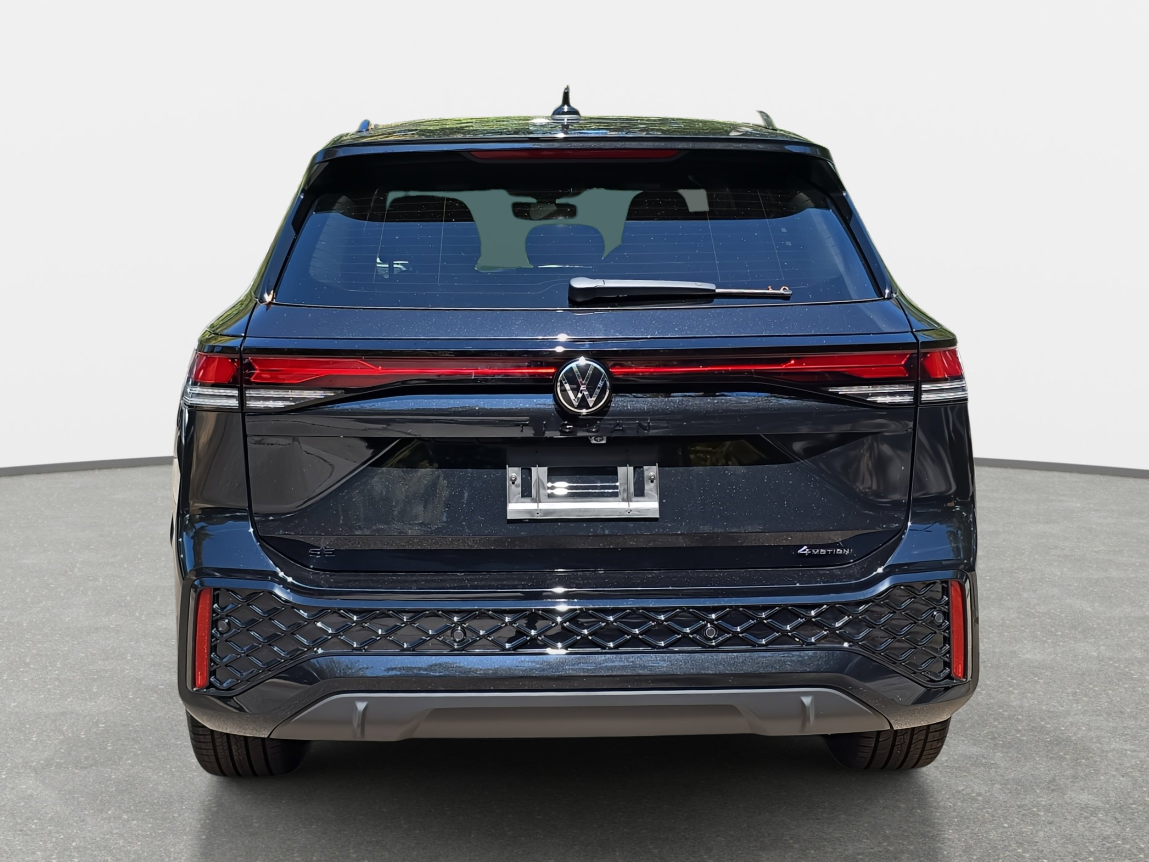 2025 Volkswagen Tiguan SE R-Line Black photo 3