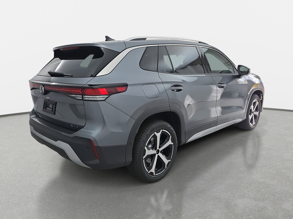 New 2025 Volkswagen Tiguan 2.0T SE SUV