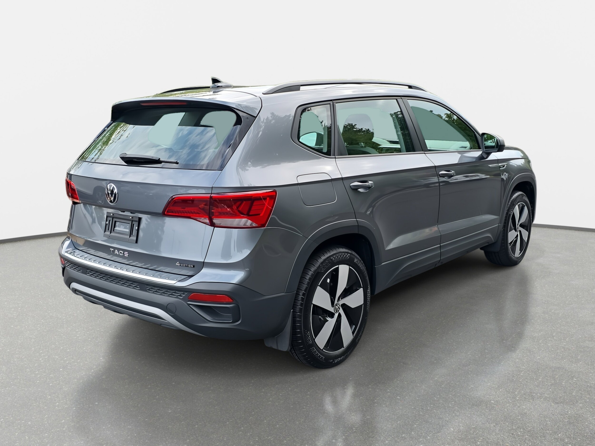 2024 Volkswagen Taos S photo 3
