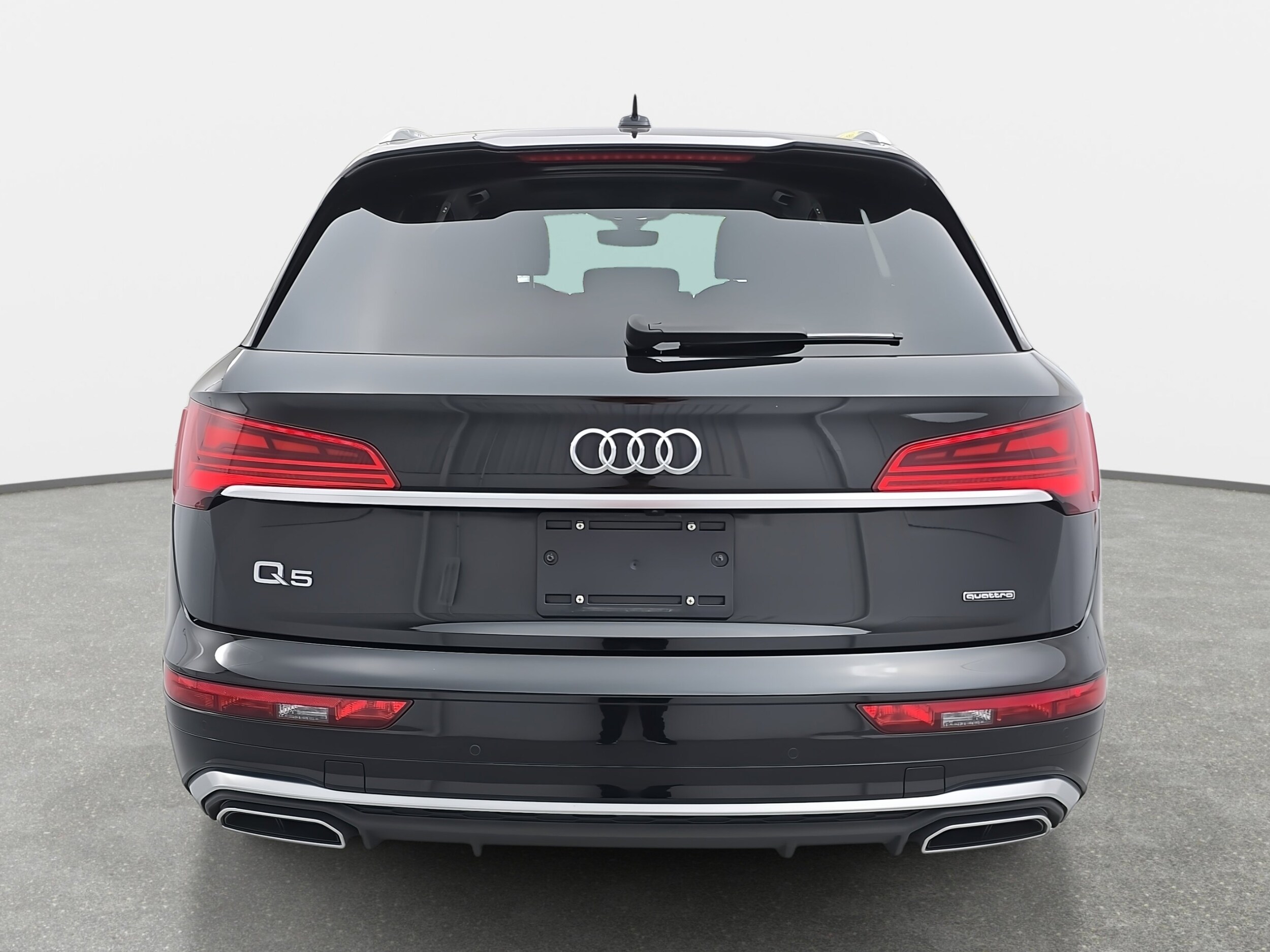 2022 Audi Q5 45 S line Premium photo 3