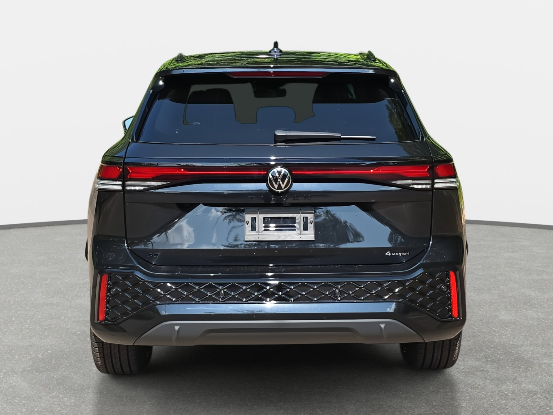 2025 Volkswagen Tiguan SE R-Line Black photo 4