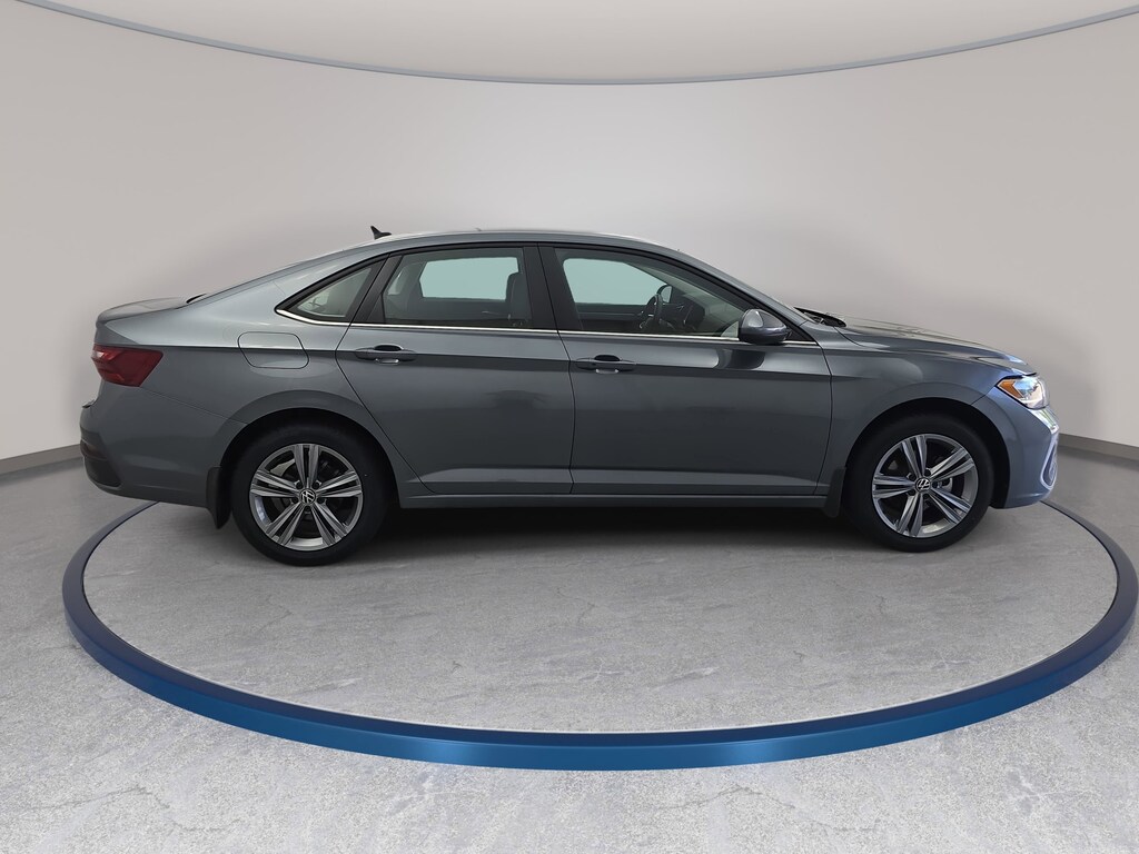 Certified 2023 Volkswagen Jetta 1.5T SE Sedan
