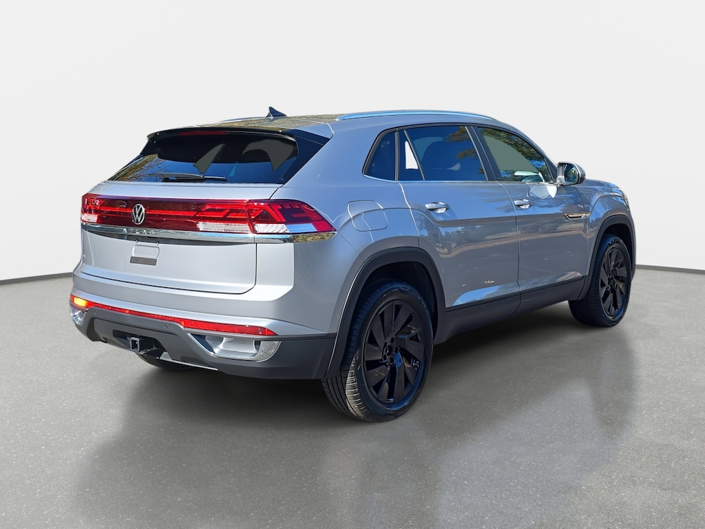 New 2026 Volkswagen Atlas Cross Sport 2.0T SE w/Technology SUV