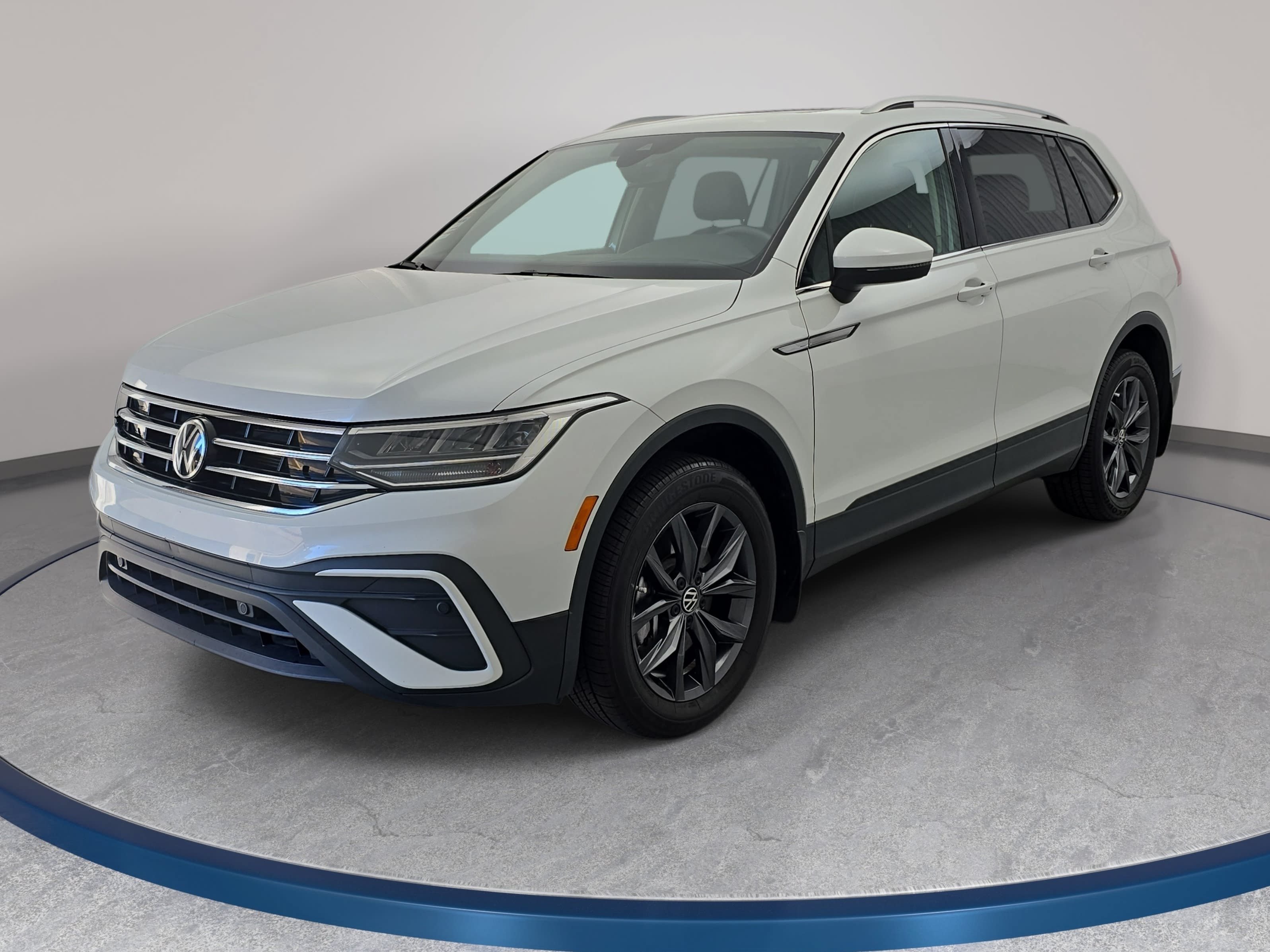 Certified 2023 Volkswagen Tiguan 2.0T SE SUV
