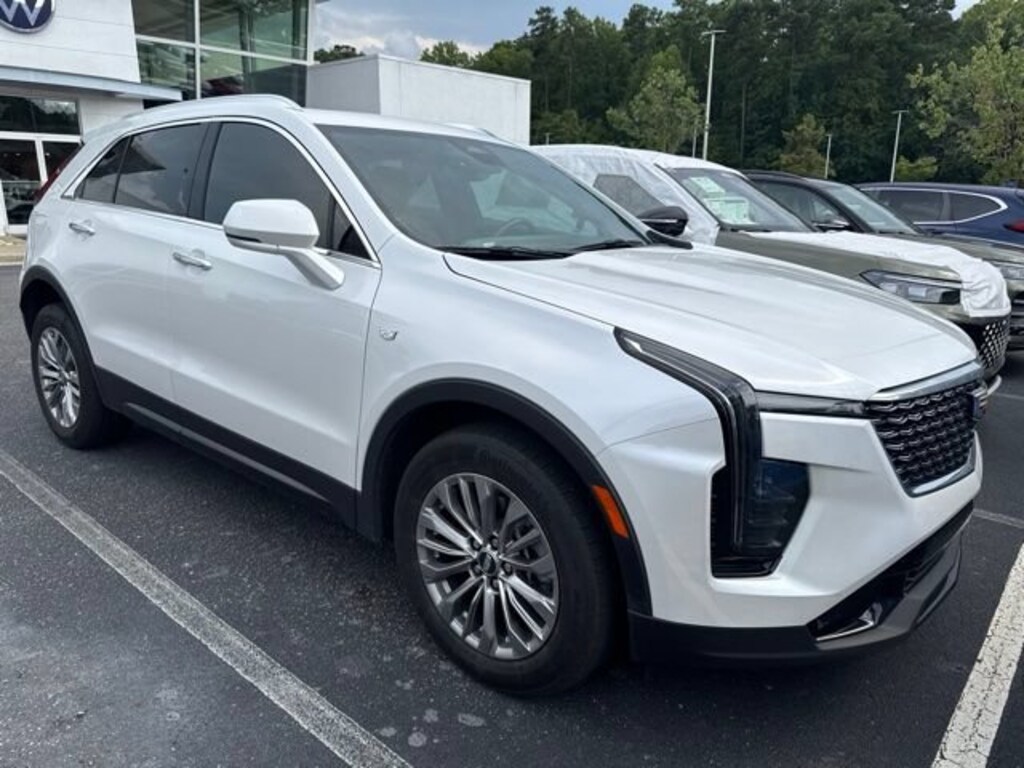 Used 2024 CADILLAC XT4 Premium Luxury SUV