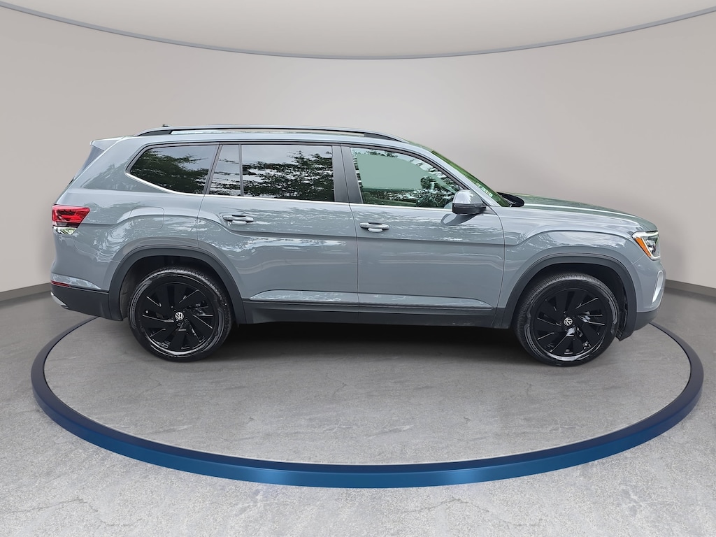 Used 2026 Volkswagen Atlas 2.0T SE w/Technology SUV