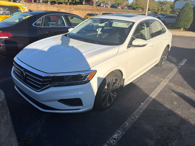 Used 2021 Volkswagen Passat 2.0T SE Sedan