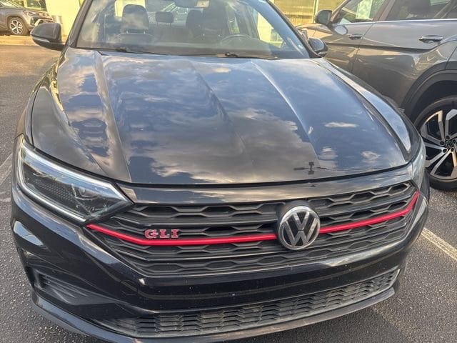 3VW5T7BU2KM175935