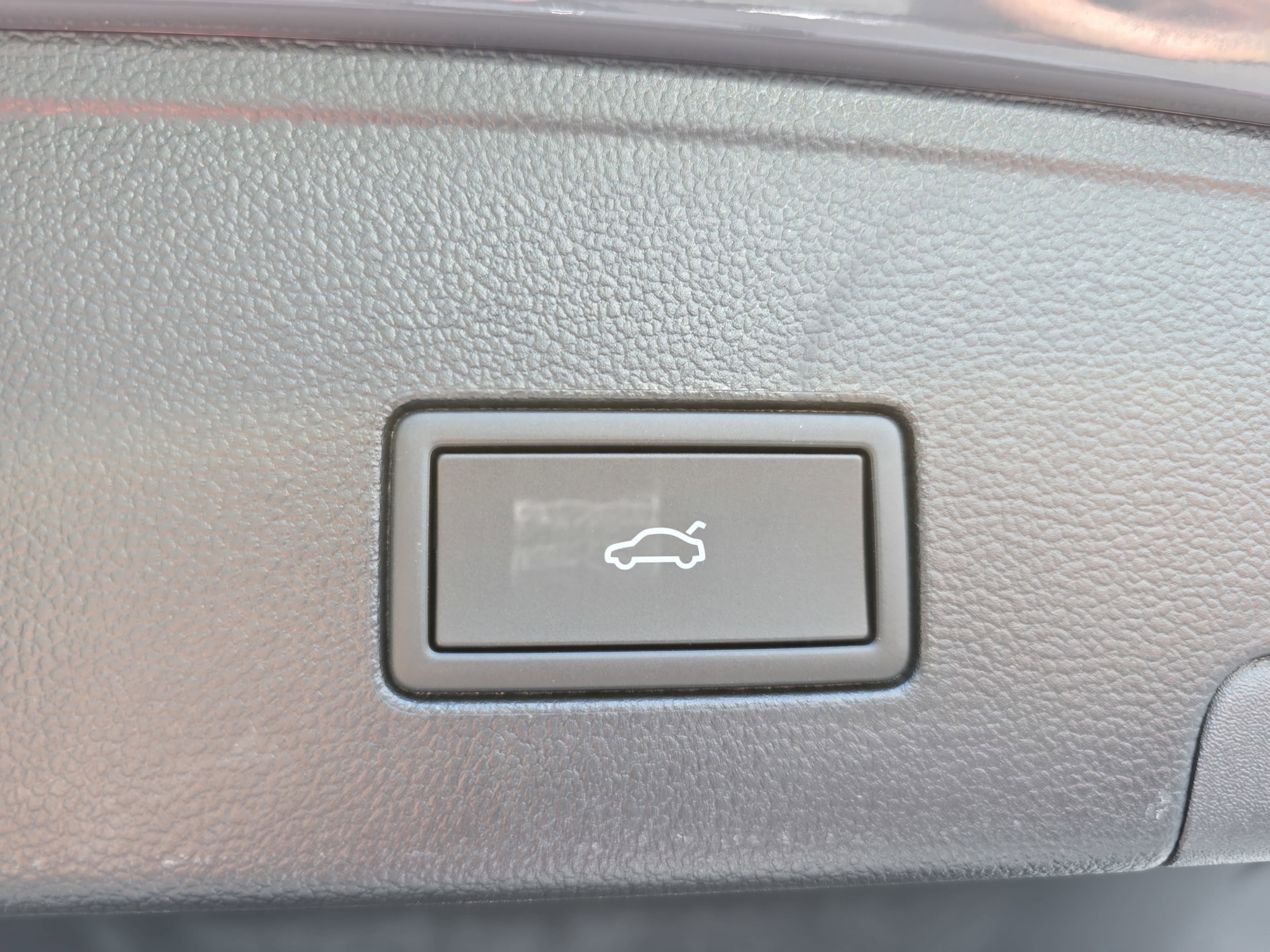 2026 Volkswagen Atlas Cross Sport SEL Premium R-LINE - Photo 13