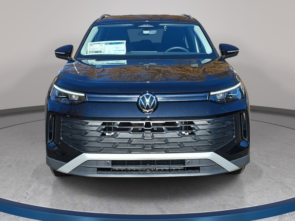 New 2026 Volkswagen Tiguan 2.0T SE SUV