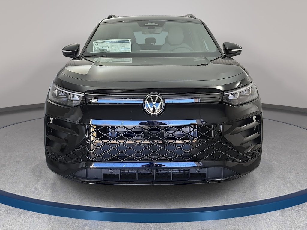 New 2026 Volkswagen Tiguan 2.0T SE R-Line Black SUV