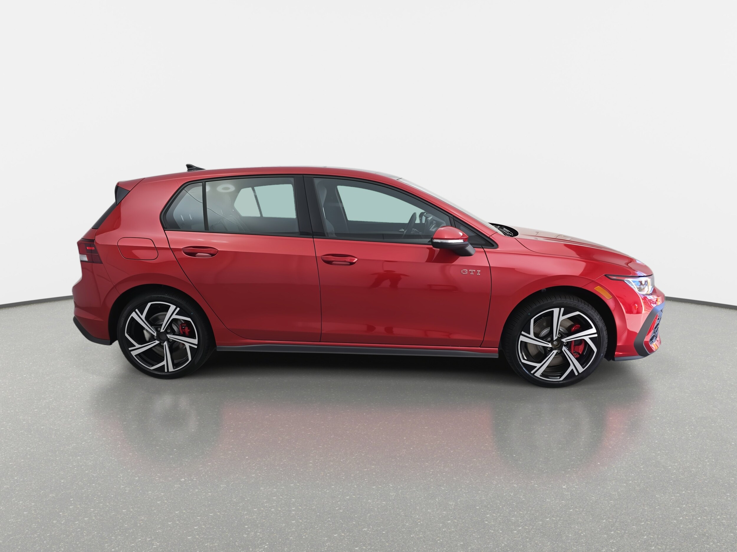 2026 Volkswagen Golf GTI SE photo 2