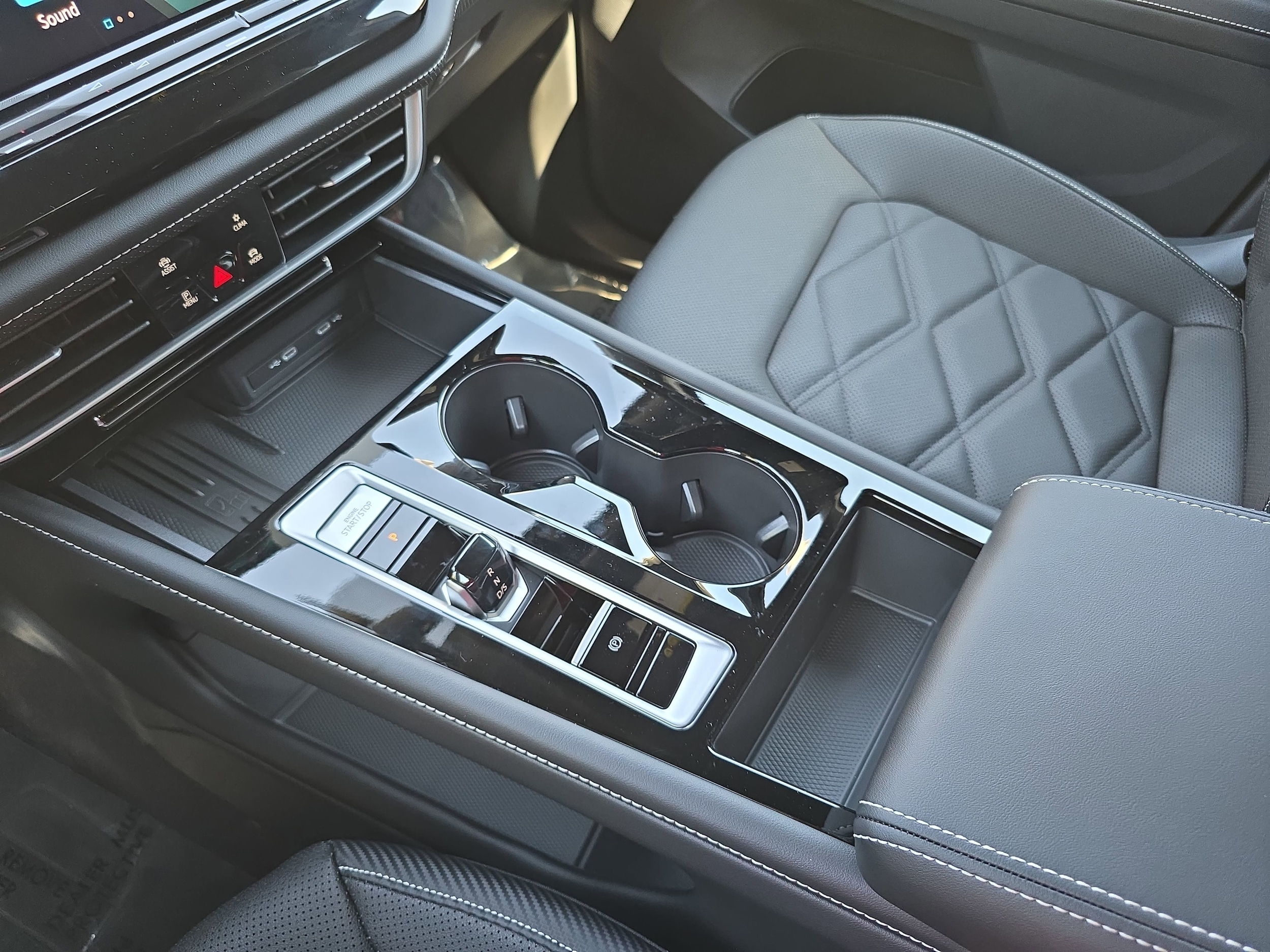 2026 Volkswagen Atlas Cross Sport SE w/Tech - Photo 25