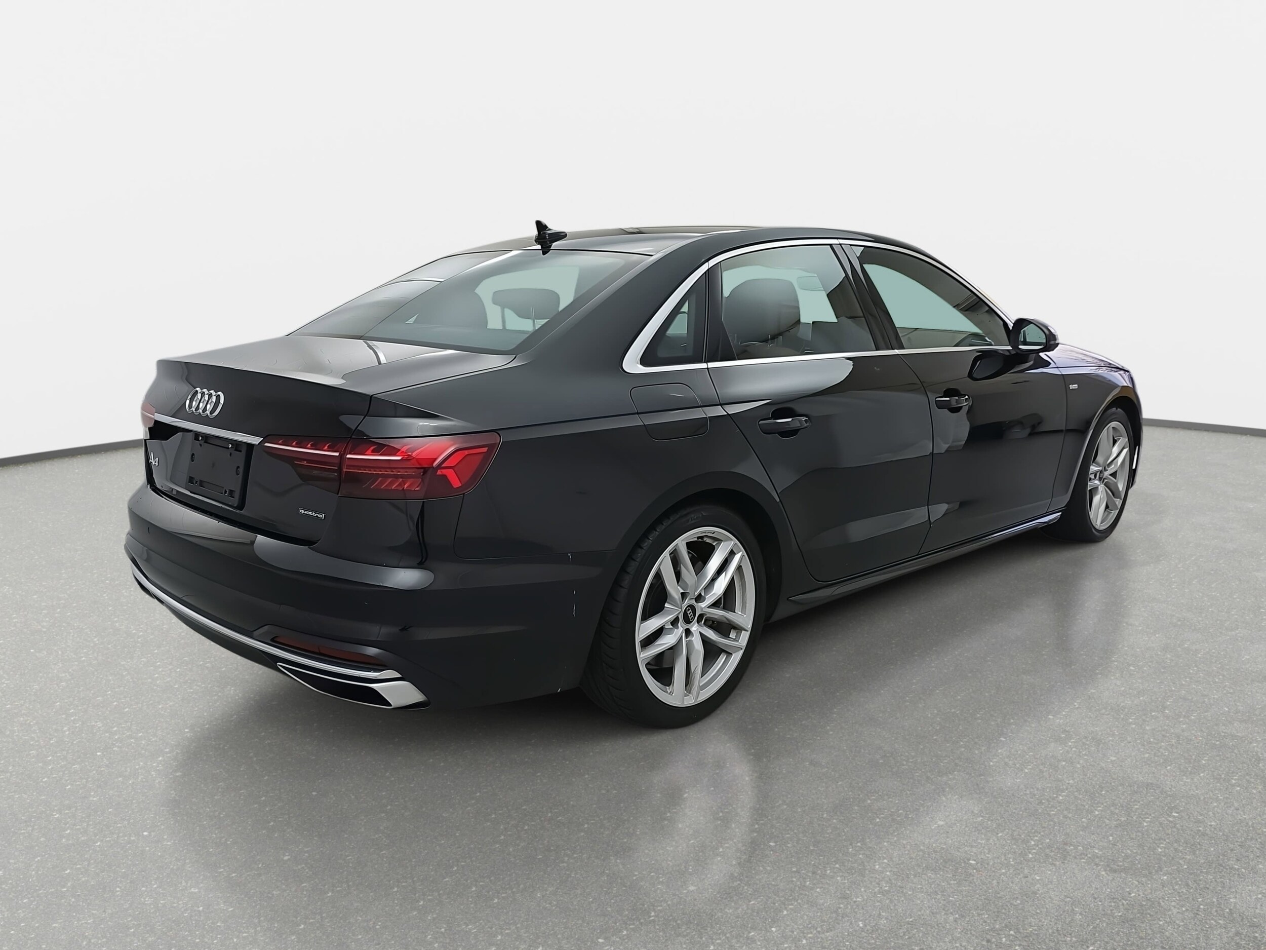 2024 Audi A4 45 S line Premium photo 3