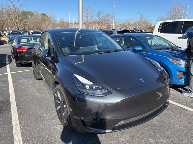 Used 2024 Tesla Model Y Performance with VIN 7SAYGDEF5RF043513 for sale in Northfield, Minnesota
