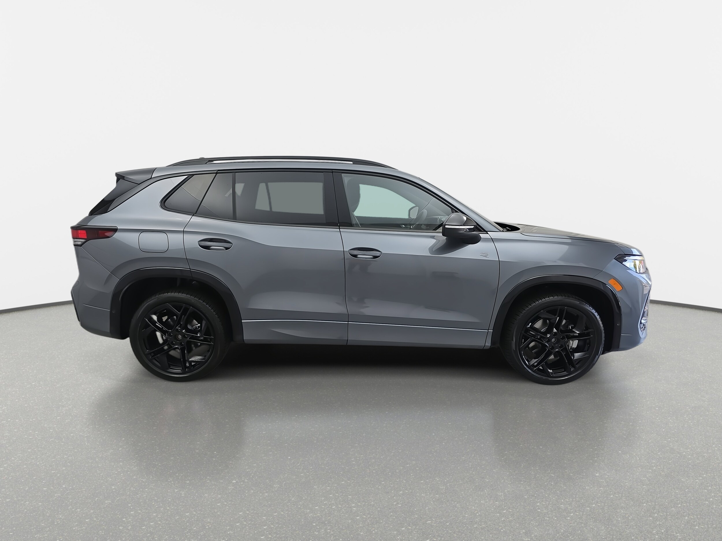 2025 Volkswagen Tiguan SE R-Line Black photo 2