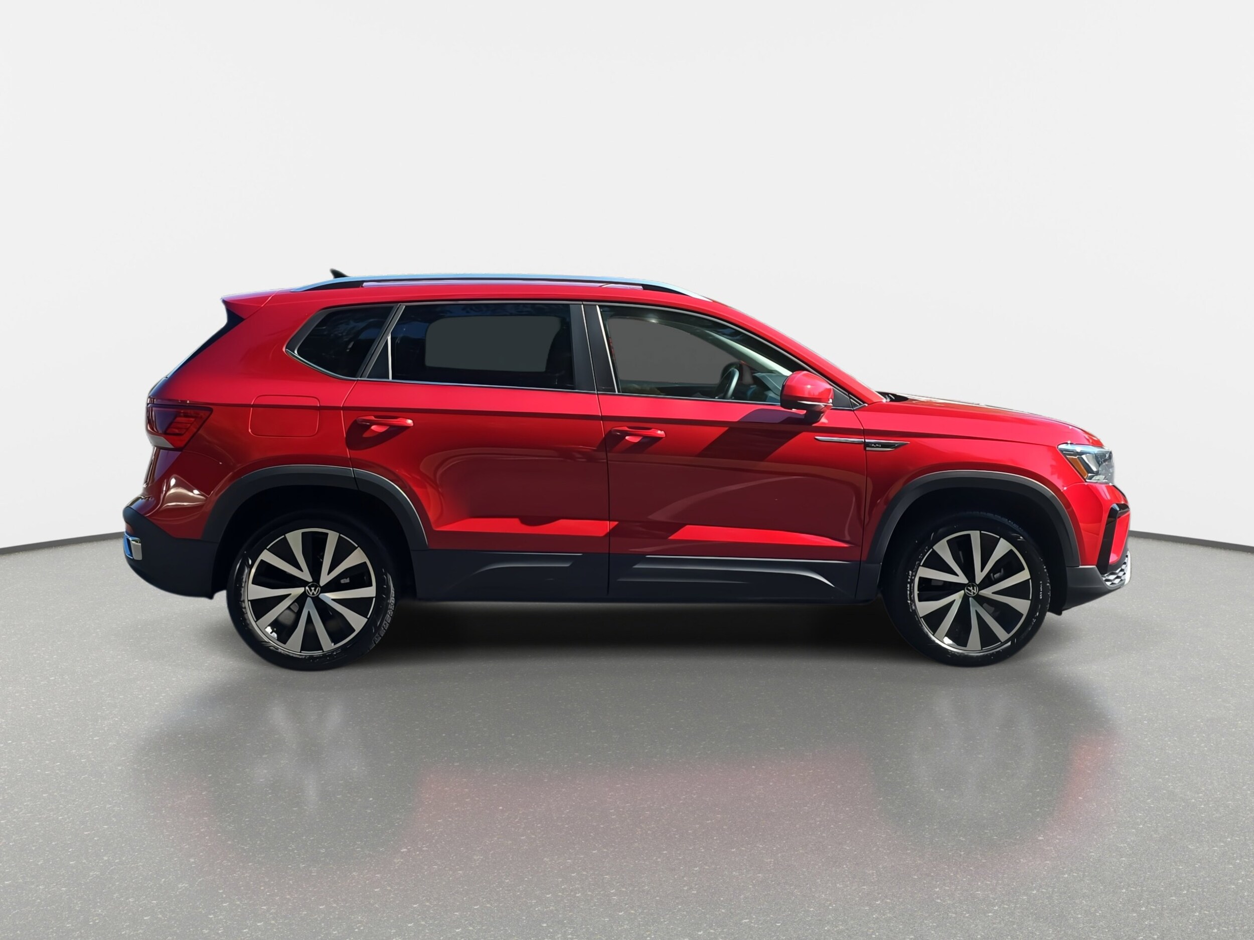 2024 Volkswagen Taos SE photo 2