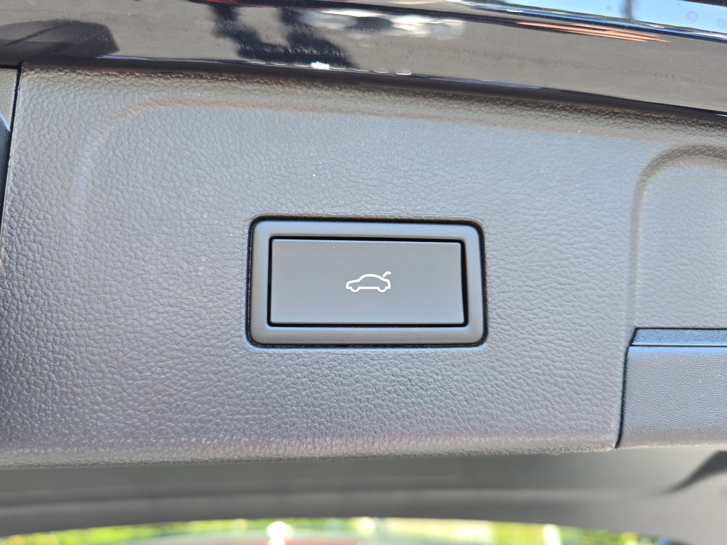 2026 Volkswagen Atlas SE w/Tech - Photo 14