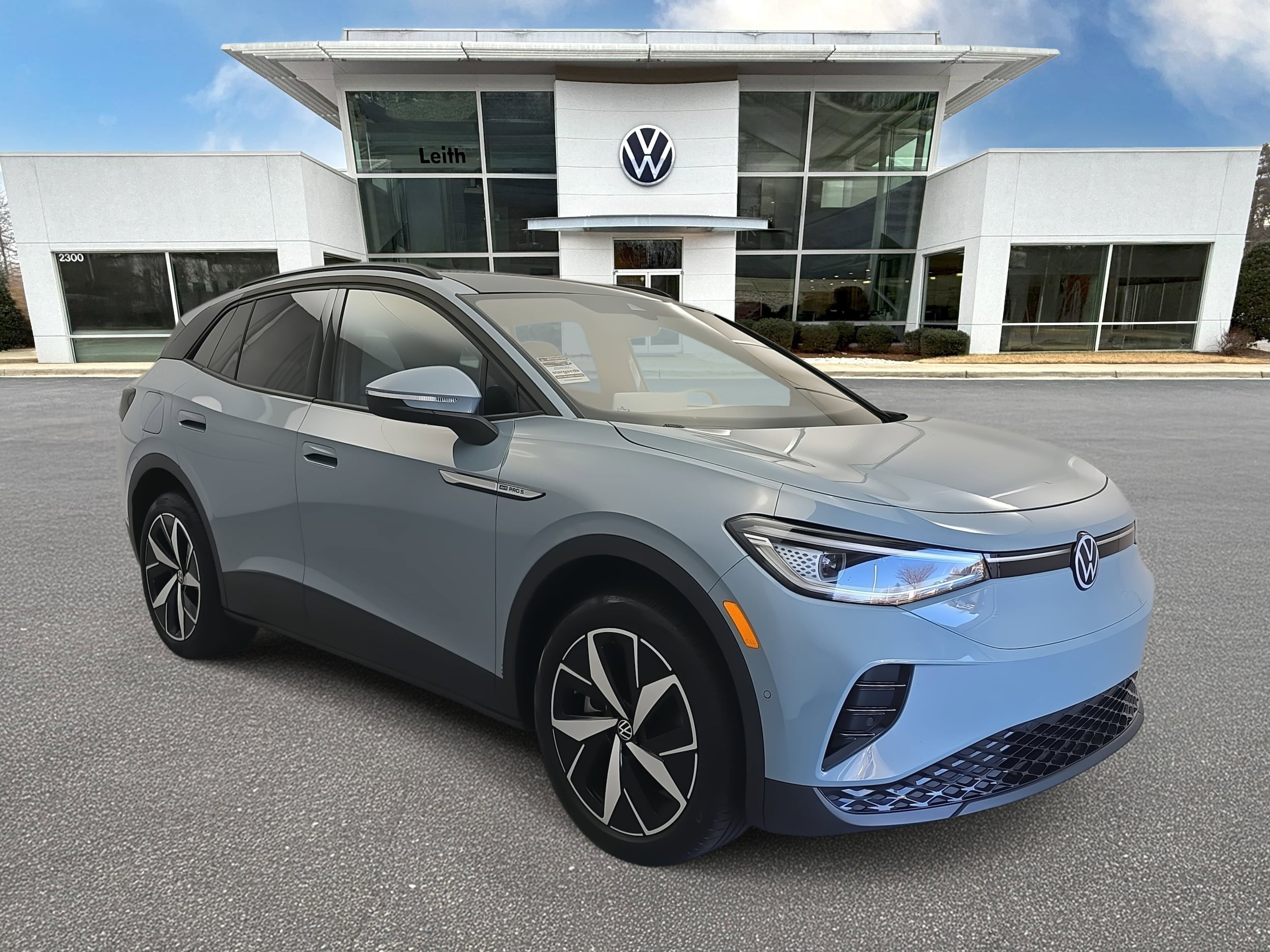 2023 Volkswagen ID.4 PRO S's photo