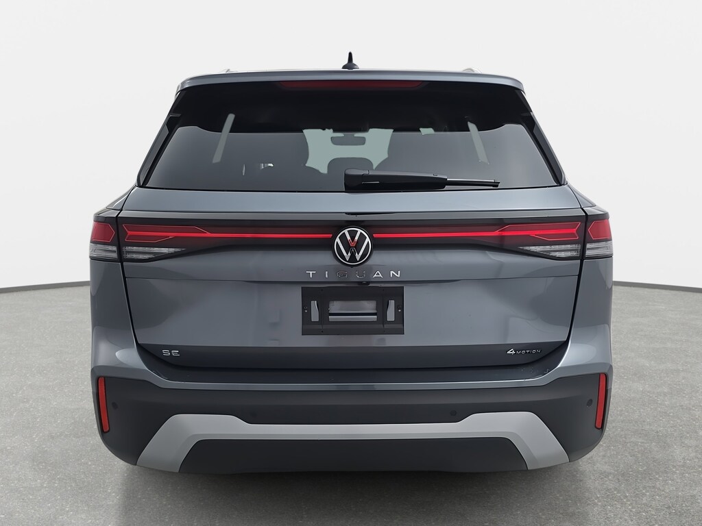 New 2025 Volkswagen Tiguan 2.0T SE SUV