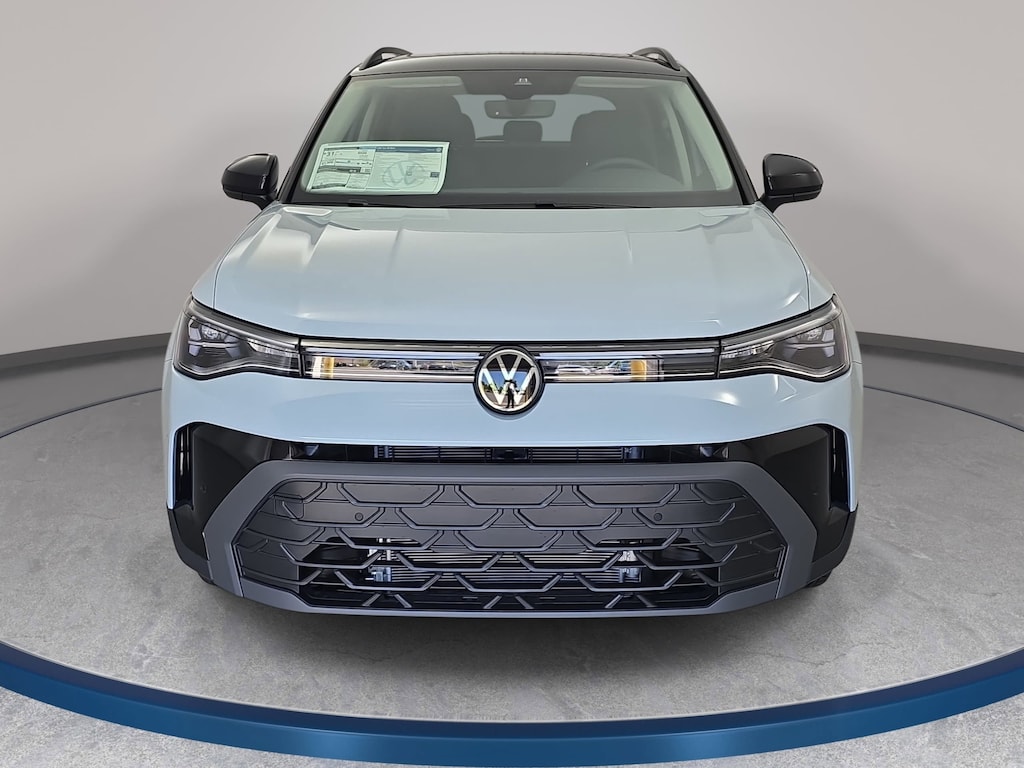 New 2026 Volkswagen Taos 1.5T SE Black SUV