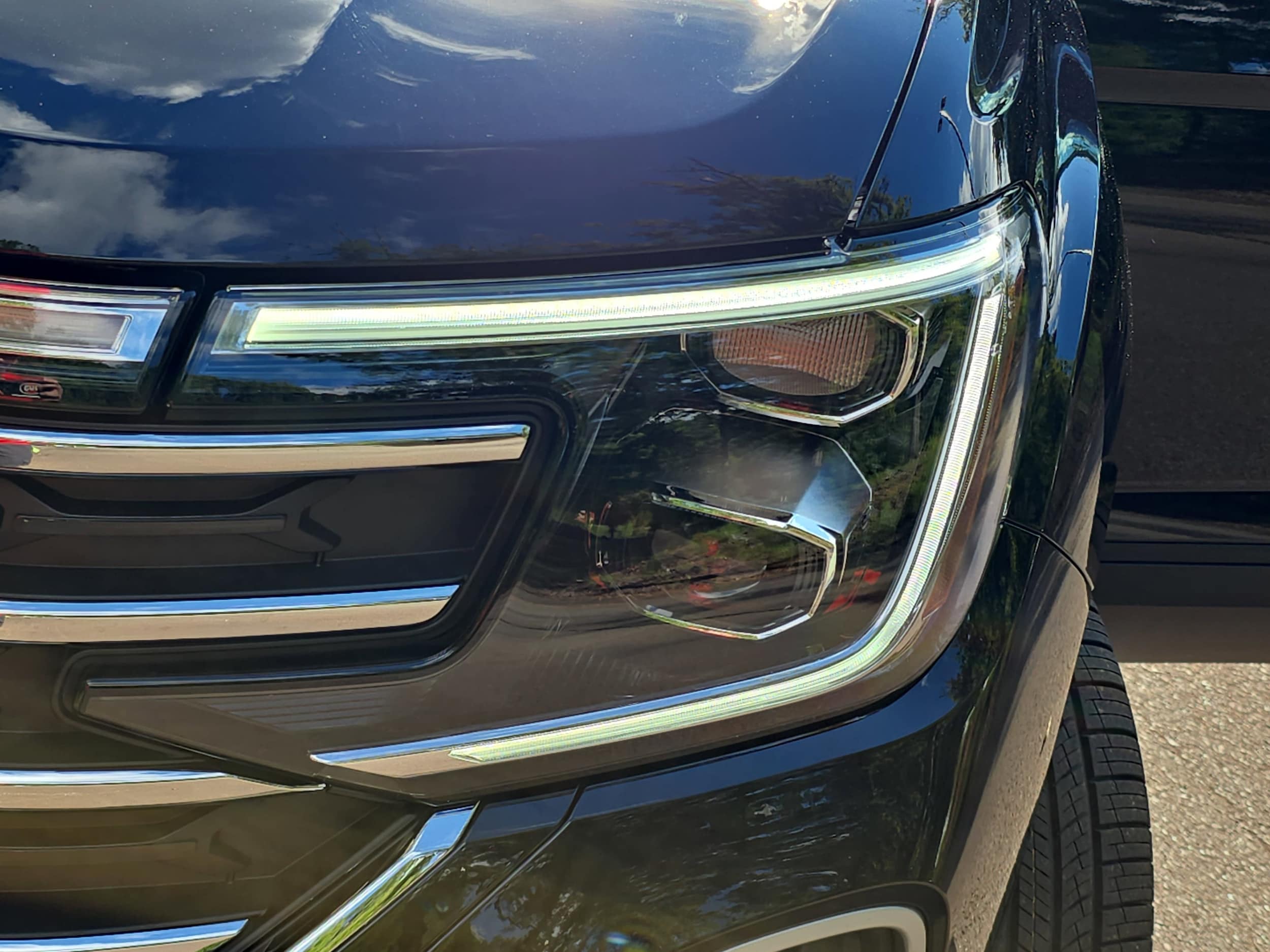 2026 Volkswagen Atlas SE w/Tech - Photo 32