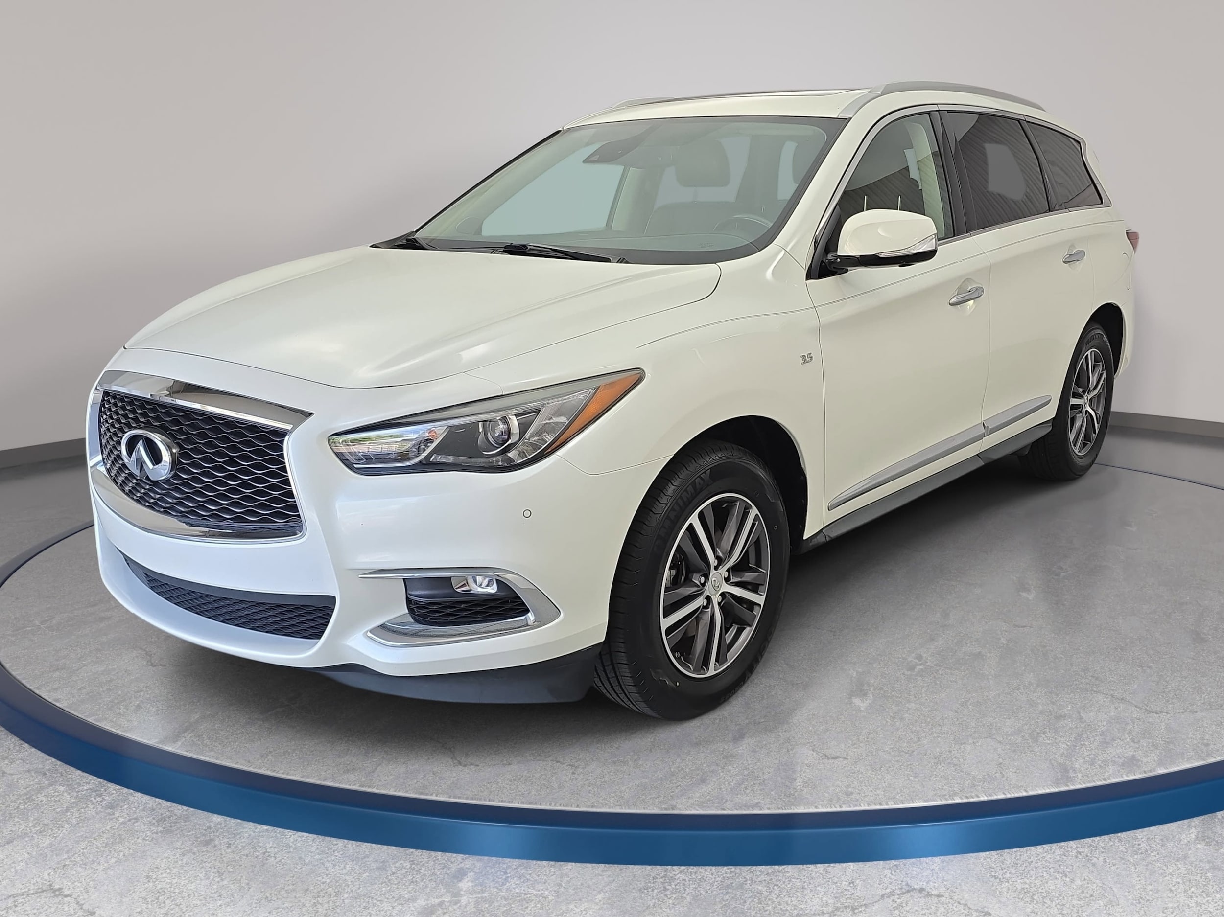 2019 INFINITI QX60 LUXE