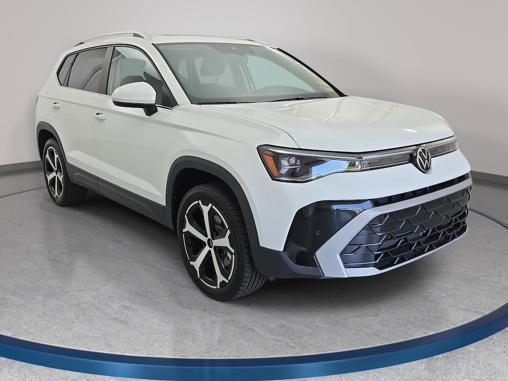 New 2026 Volkswagen Taos 1.5T SEL SUV
