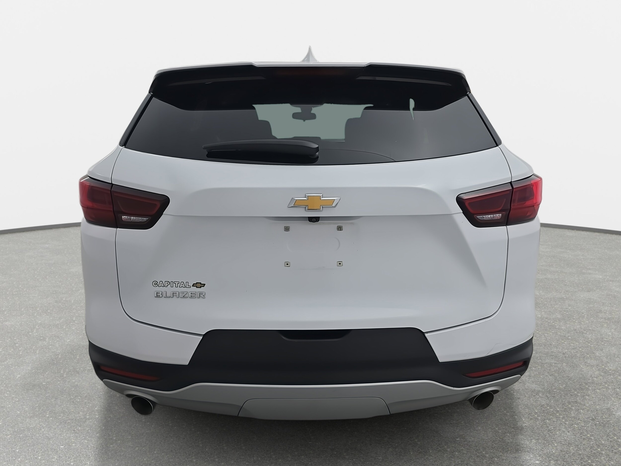 2023 Chevrolet Blazer 2LT photo 2