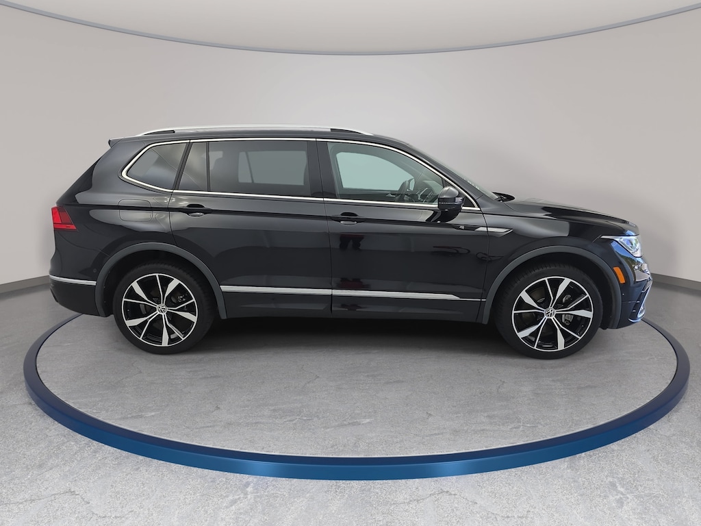 Certified 2023 Volkswagen Tiguan 2.0T SEL R-Line SUV