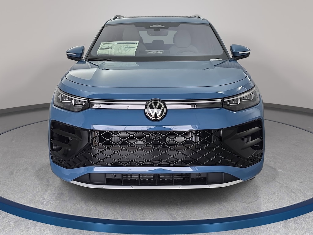 New 2026 Volkswagen Tiguan 2.0T SEL R-Line Turbo SUV