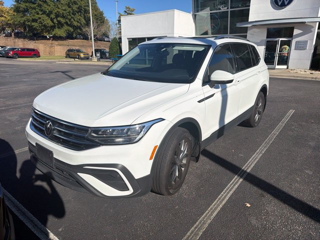 Used 2022 Volkswagen Tiguan 2.0T SE SUV