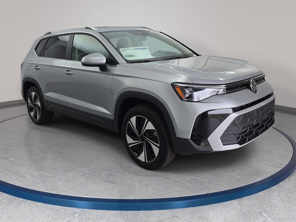 New 2026 Volkswagen Taos 1.5T SE SUV