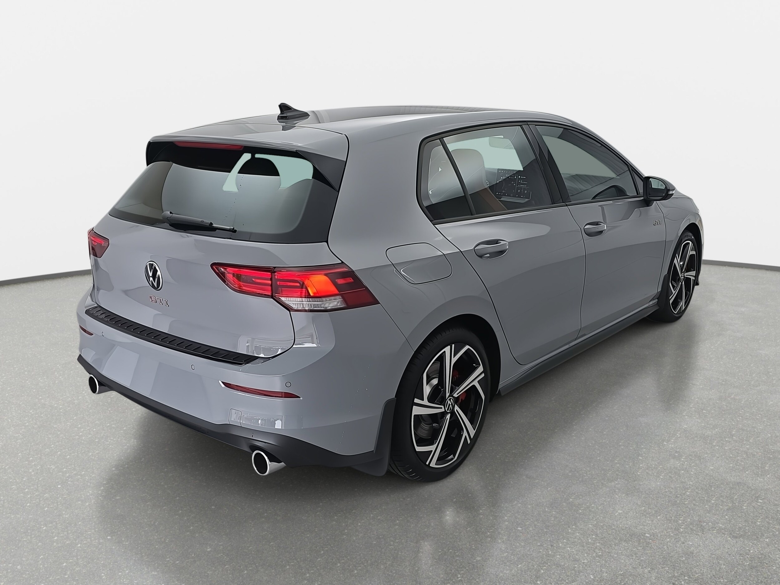 2025 Volkswagen Golf GTI SE photo 2