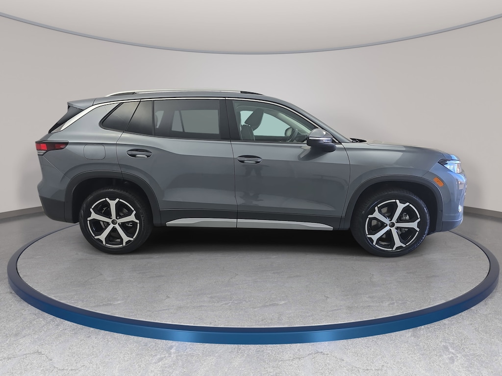 New 2026 Volkswagen Tiguan 2.0T SE SUV