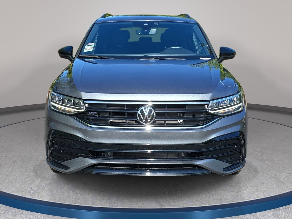 Used 2024 Volkswagen Tiguan 2.0T SE R-Line Black SUV