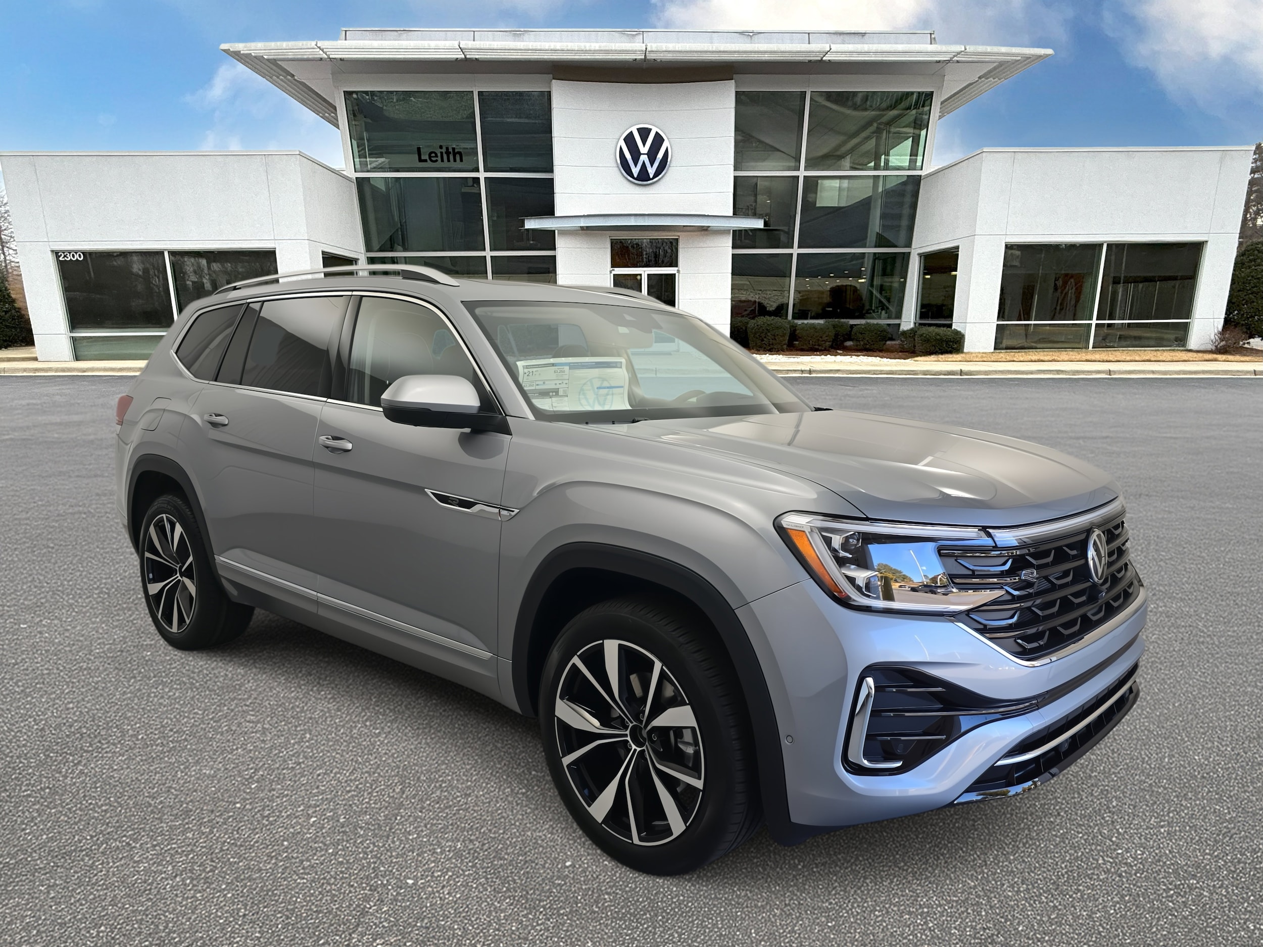 2026 Volkswagen Atlas SEL Premium R-Line's photo