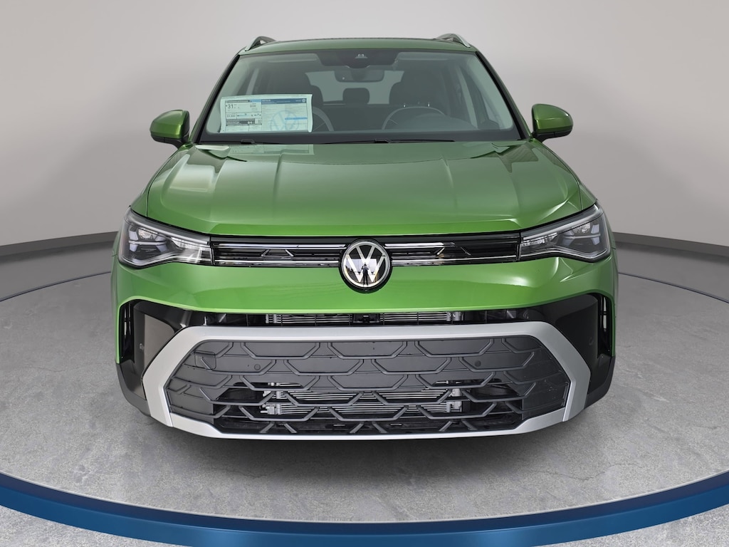 New 2026 Volkswagen Taos 1.5T SE SUV