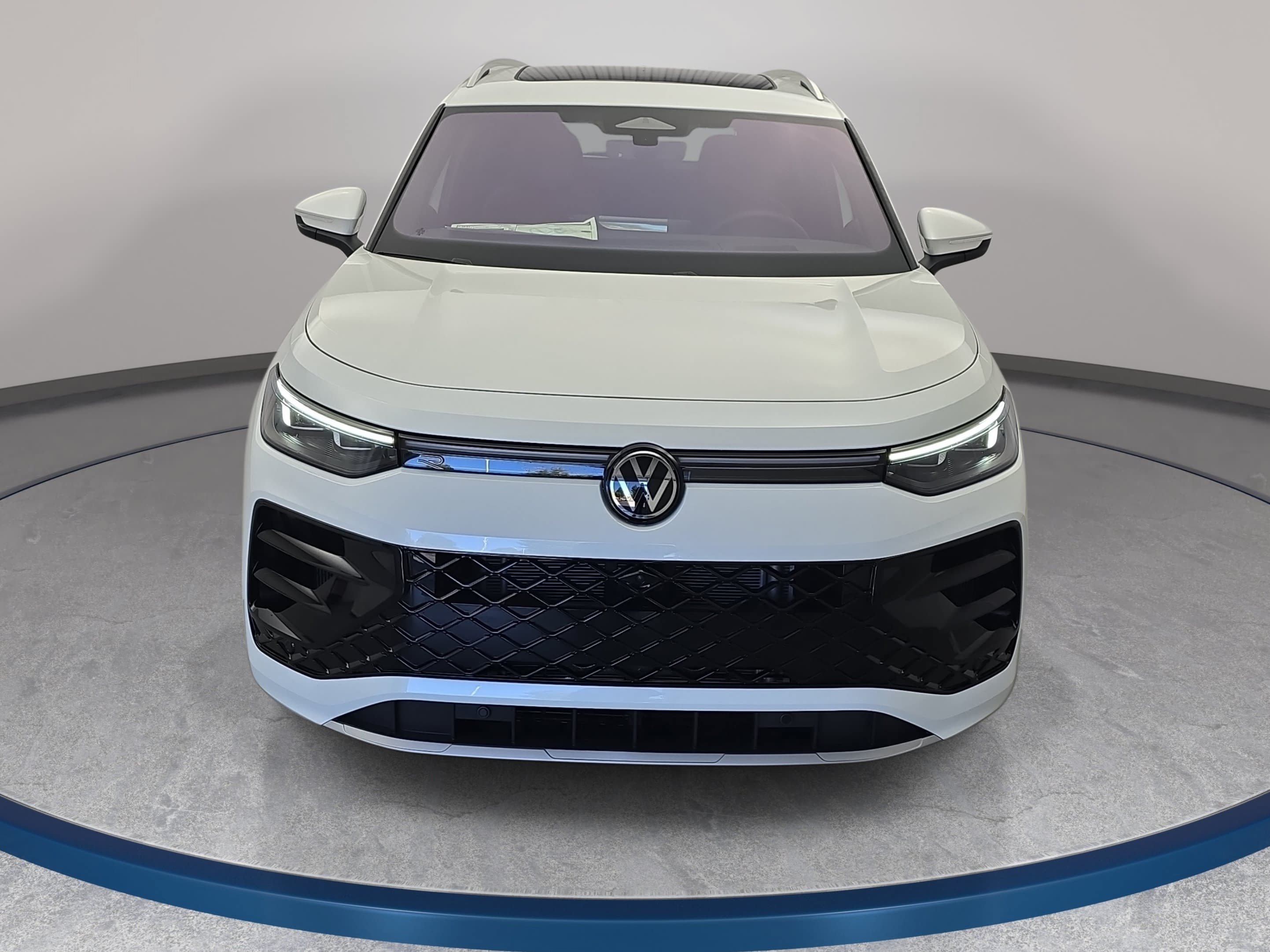New 2026 Volkswagen Tiguan SEL R-Line Turbo SUV